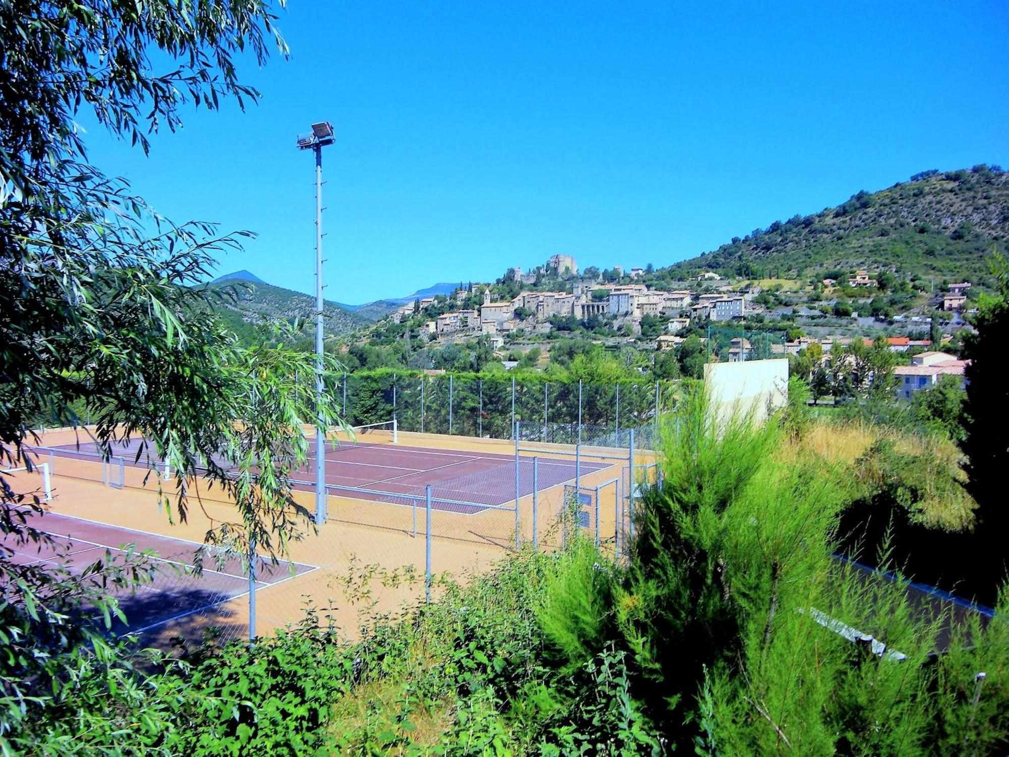 Village Vacances Leo Lagrange Montbrun-les-Bains Esterno foto